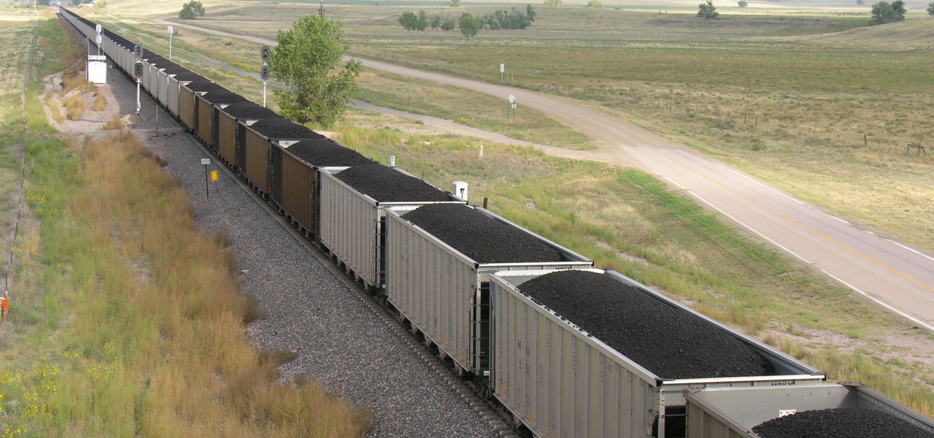 coal train in wyoming